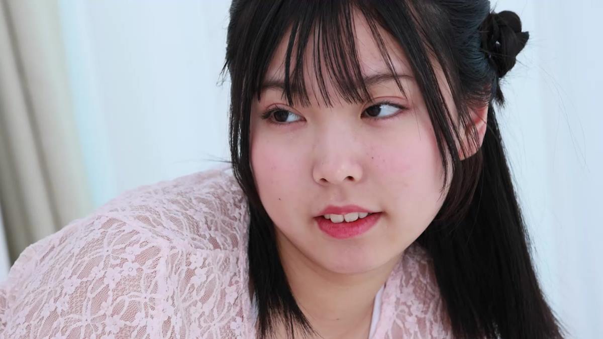 [Minisuka.tv]视频1017 Ria Kawano 川野りあ – Premium Gallery Clip MOVIE 2.04[1V/233MB]插图2