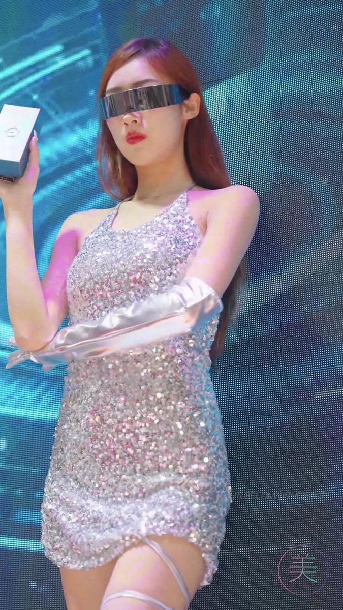 NO.1241 2023 广州性文化博览 成人展 Racing Model 27[1V/208MB]插图