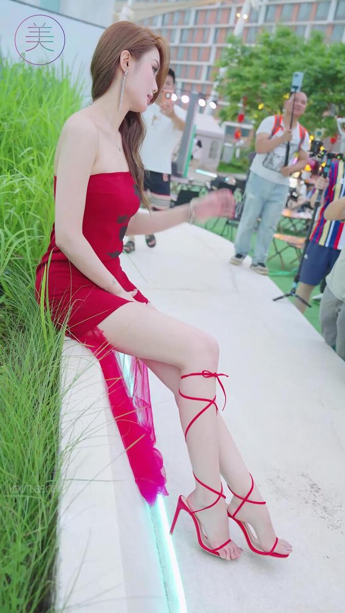 NO.1323 2024 深圳粤港澳大湾区车展 Model 车模随拍 117[1V/412MB]插图