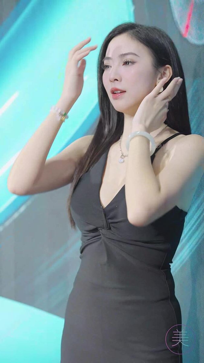 NO.1257 2024 广州华南车展 Racing Model 车模06[1V/299MB]插图2