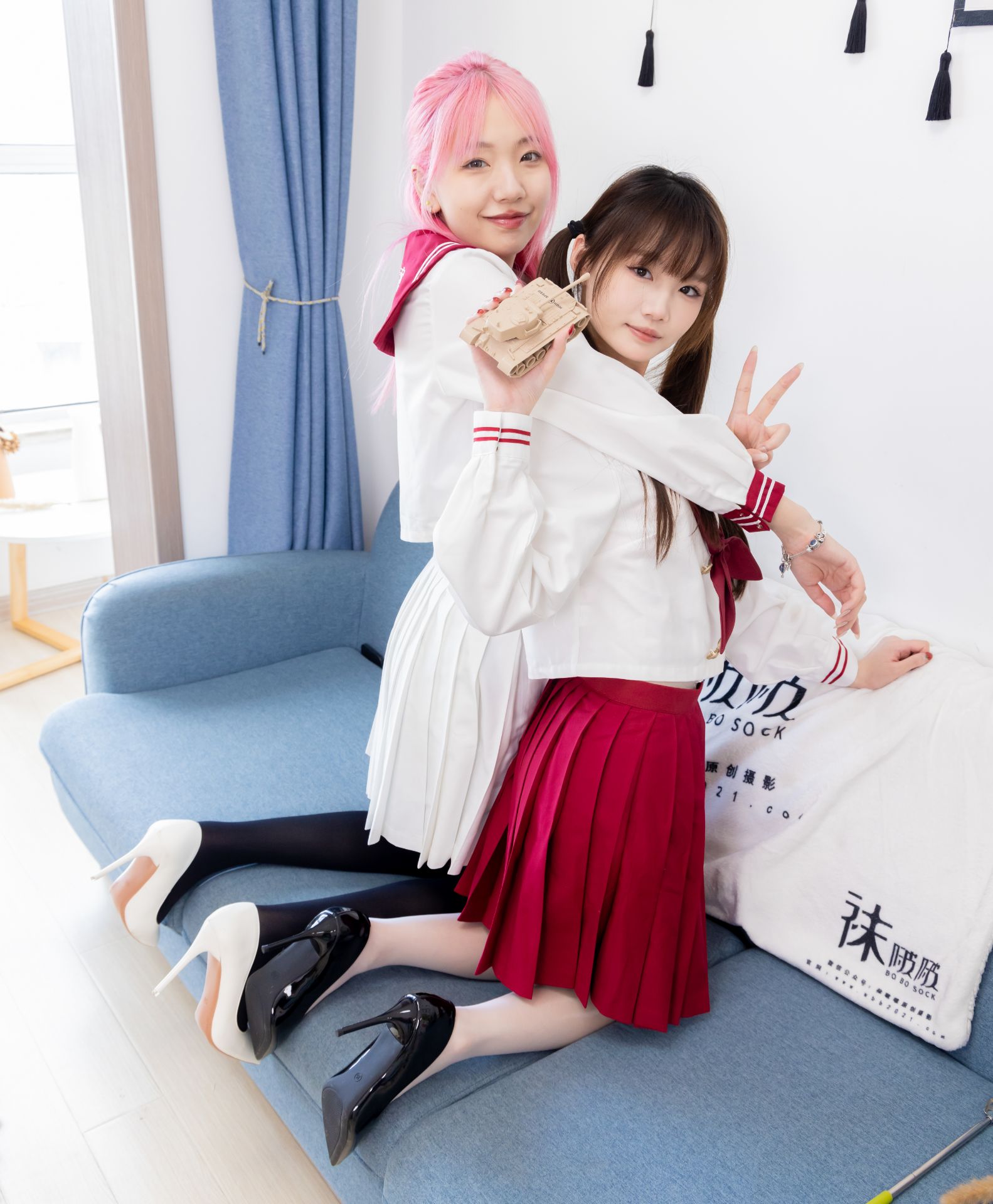 袜啵啵576期：小甜豆甜甜圈花絮版(197P/1V/8.68GB)插图3