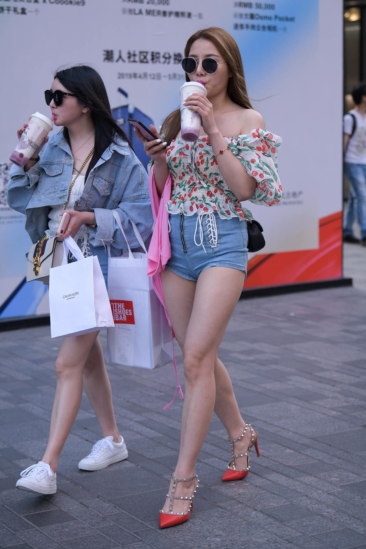 精选街拍作品 NO.5820 牛仔短裤美腿[30P/79MB]插图3