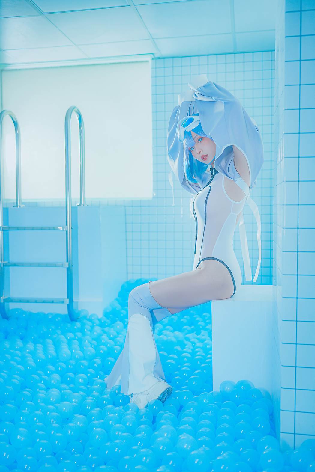 Ely_eee(ElyEE子) – Clear Blue Drift[33P/4V/71MB]插图1