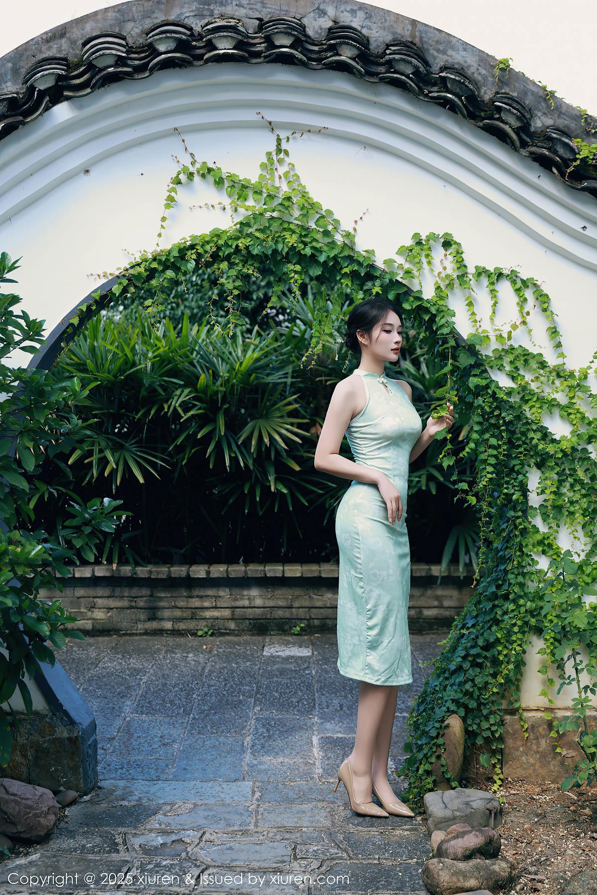 [Xiuren绣人网]2025.07.11 NO.10538 南乔[84+1P/930MB]插图1