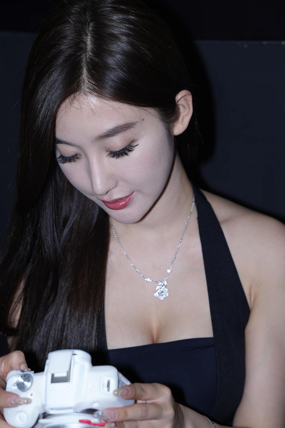 精选街拍作品 NO.5842 姓感小瑞瑞[99P/131MB]插图3