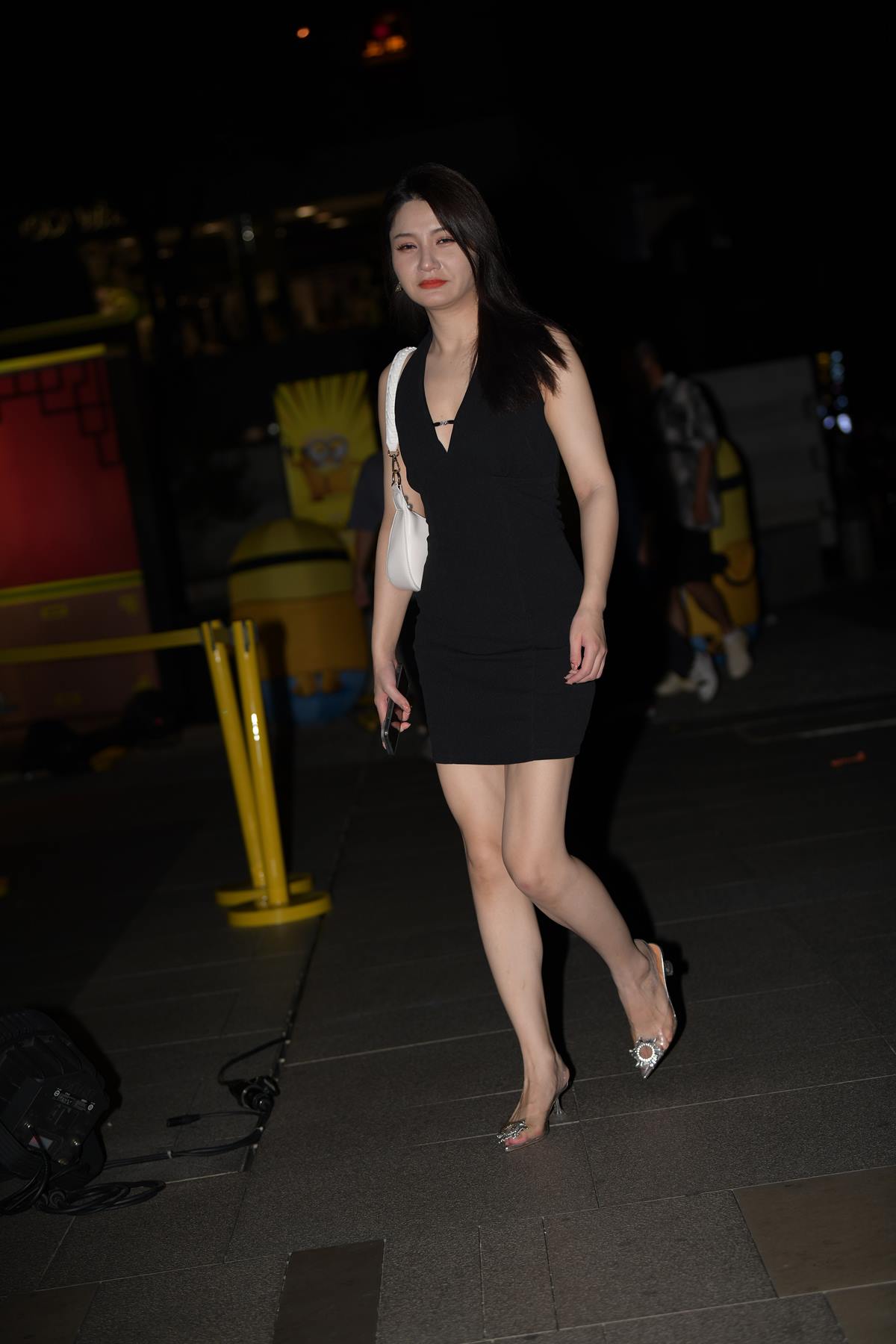 精选街拍作品 NO.5785 气质黑色包屯裙[124P/203MB]插图3