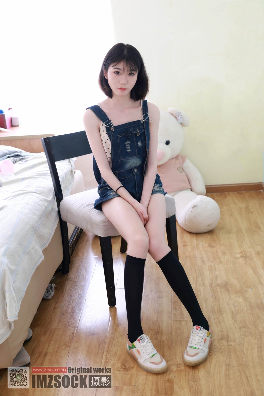 [MZSOCK]爱镁足 NO.336 秋秋[117P/1V/2.65GB]插图1