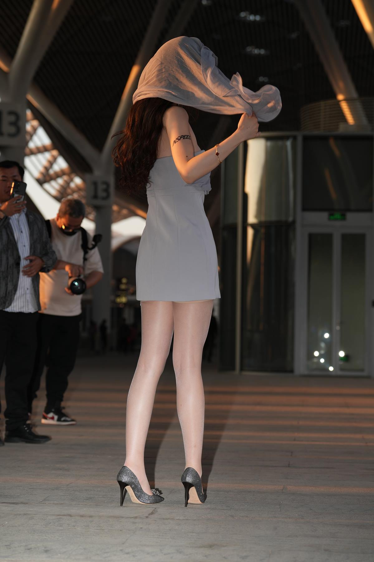 精选街拍作品 NO.5792 阳光下的魅力[100P/273MB]插图1