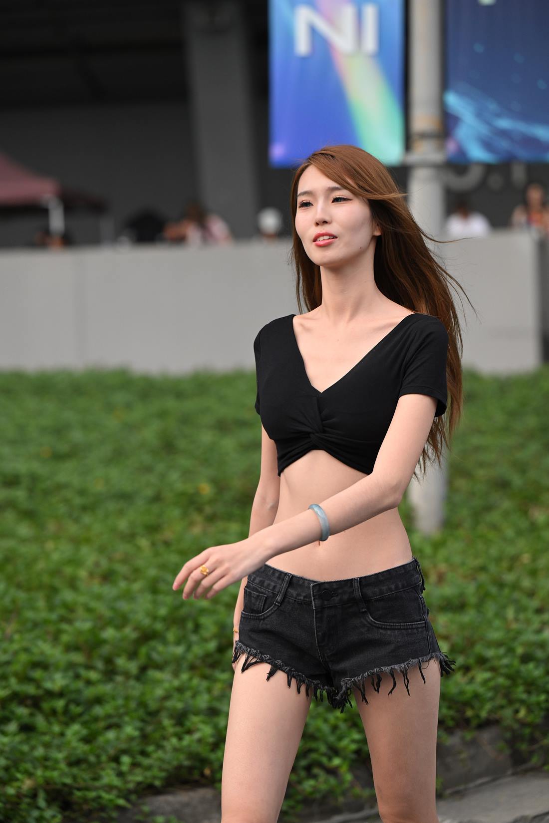 精选街拍作品 NO.5831 高挑牛仔短裤[48P/143MB]插图2