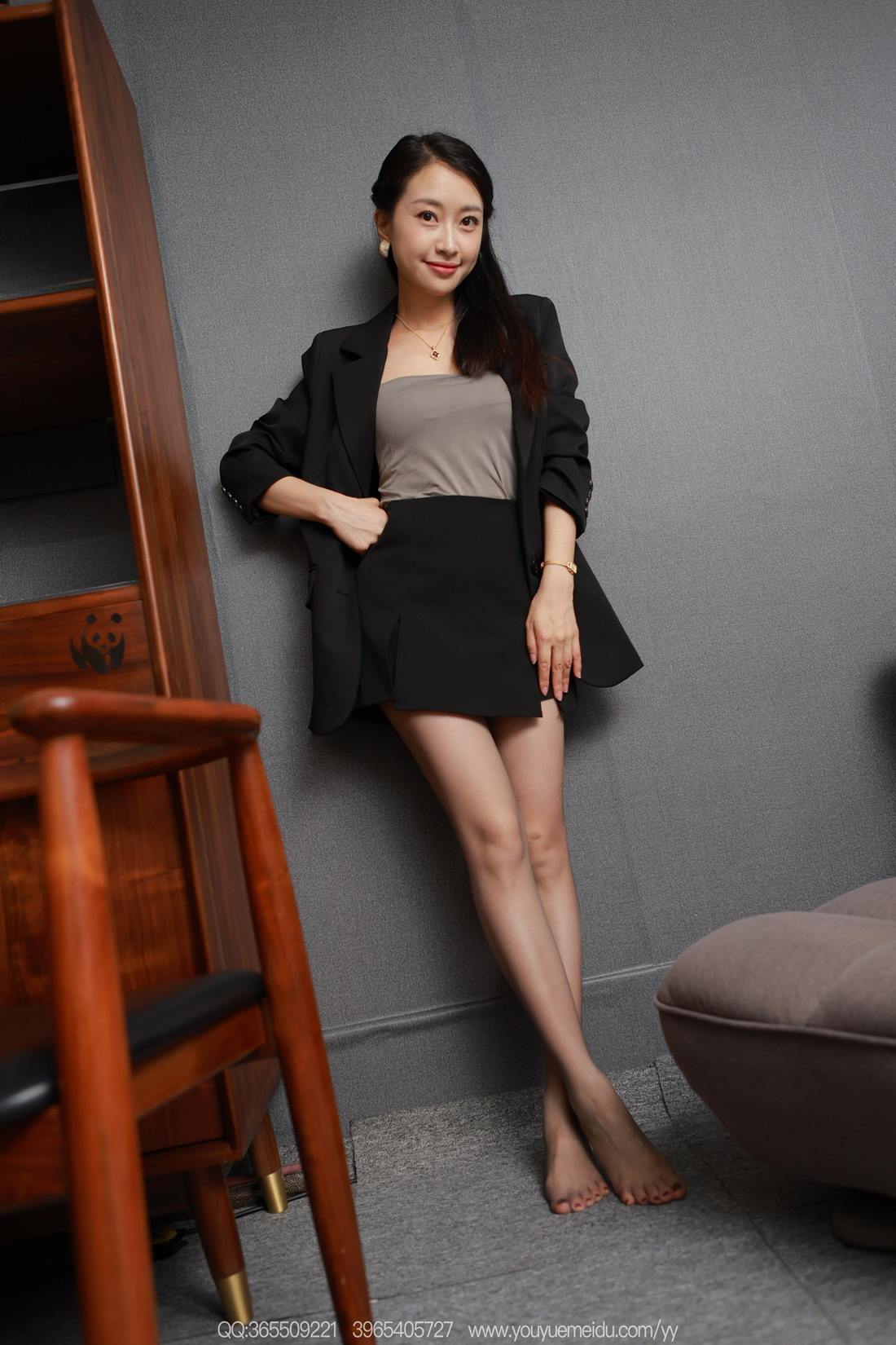 [IESS异思趣向] 2025.07.02 丝享家2095：小婕《黑丝面试官（下）》[89P/71MB]插图2