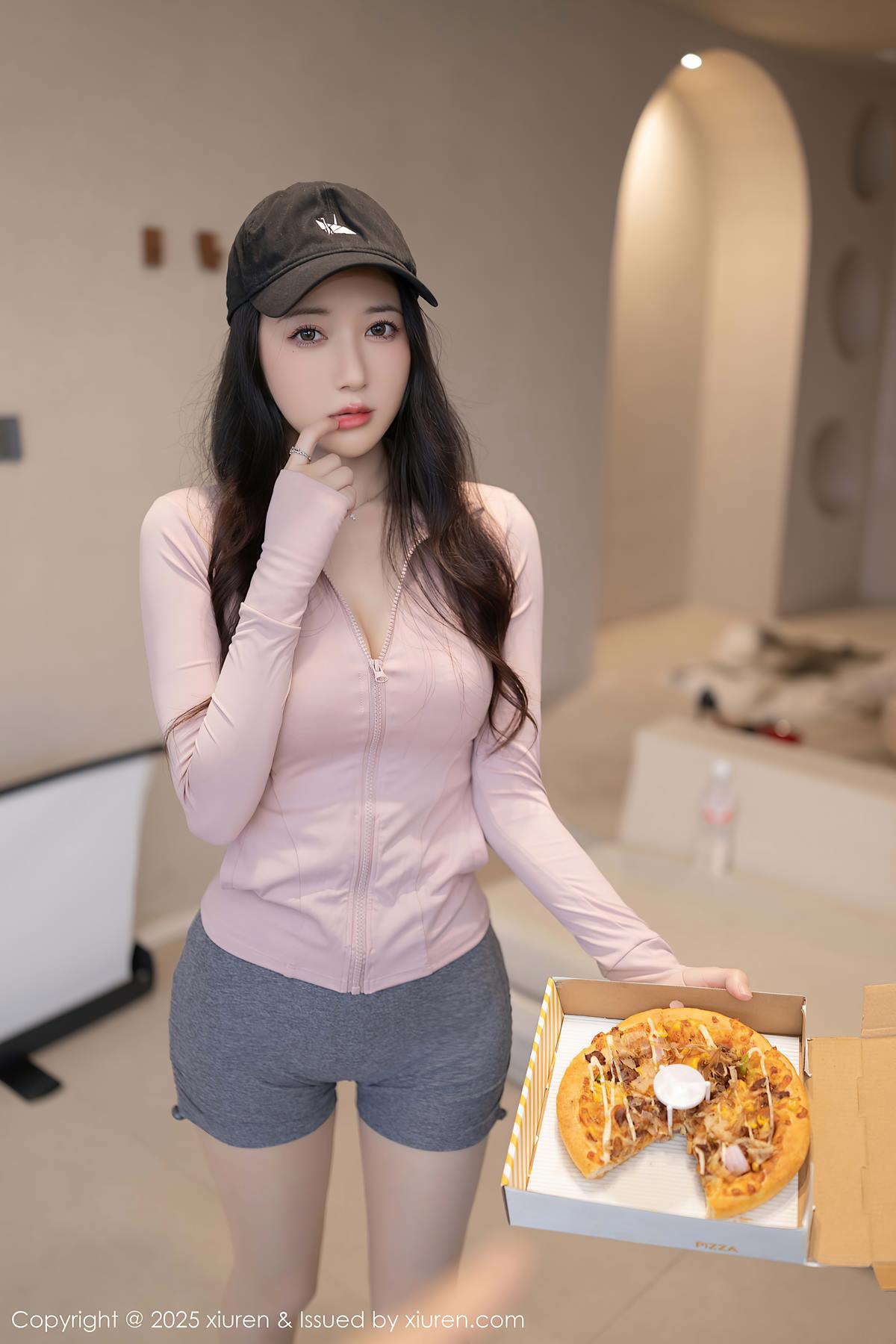 [Xiuren绣人网]2025.07.11 NO.10542 鱼子酱Fish[80+1P/743MB]插图