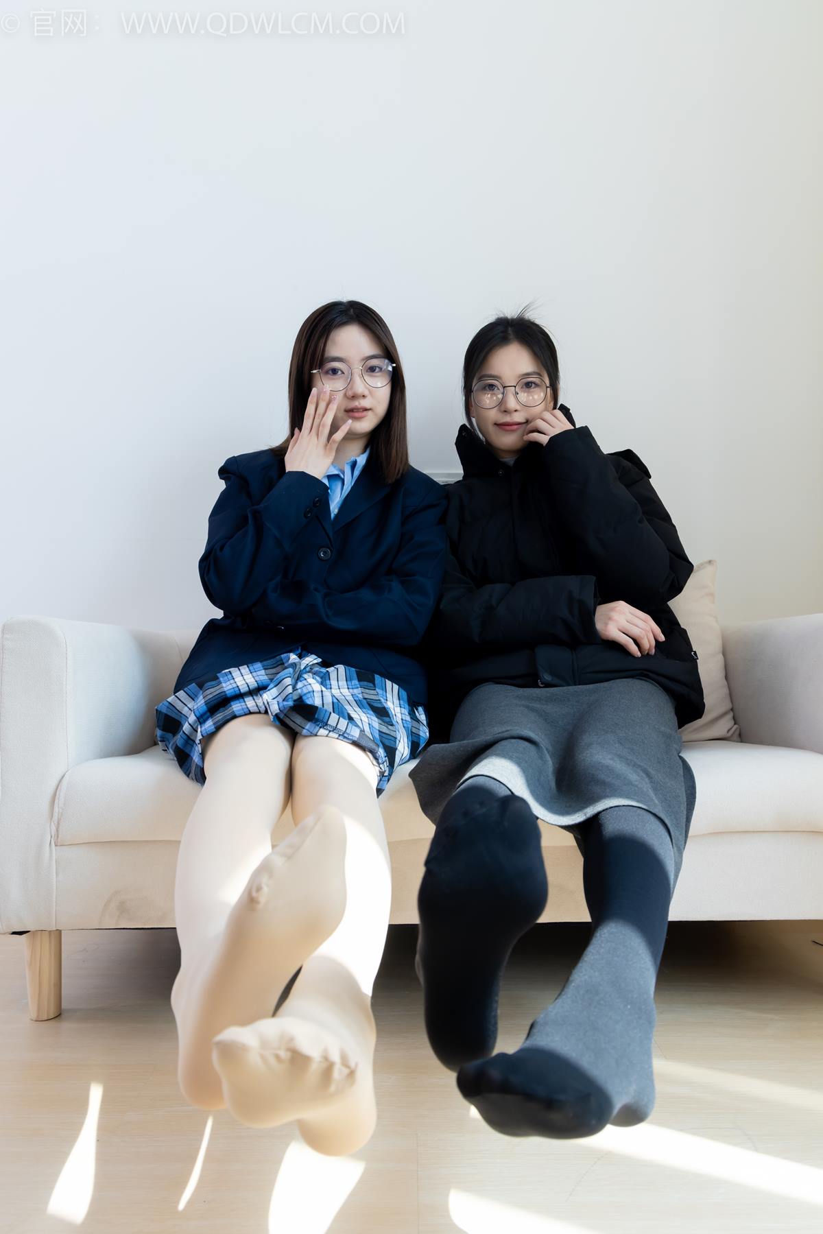 勿恋传媒 NO.2391 茯苓欢欢-短靴、皮鞋、厚黑丝、厚肉丝[200P/1V/5.58GB]插图