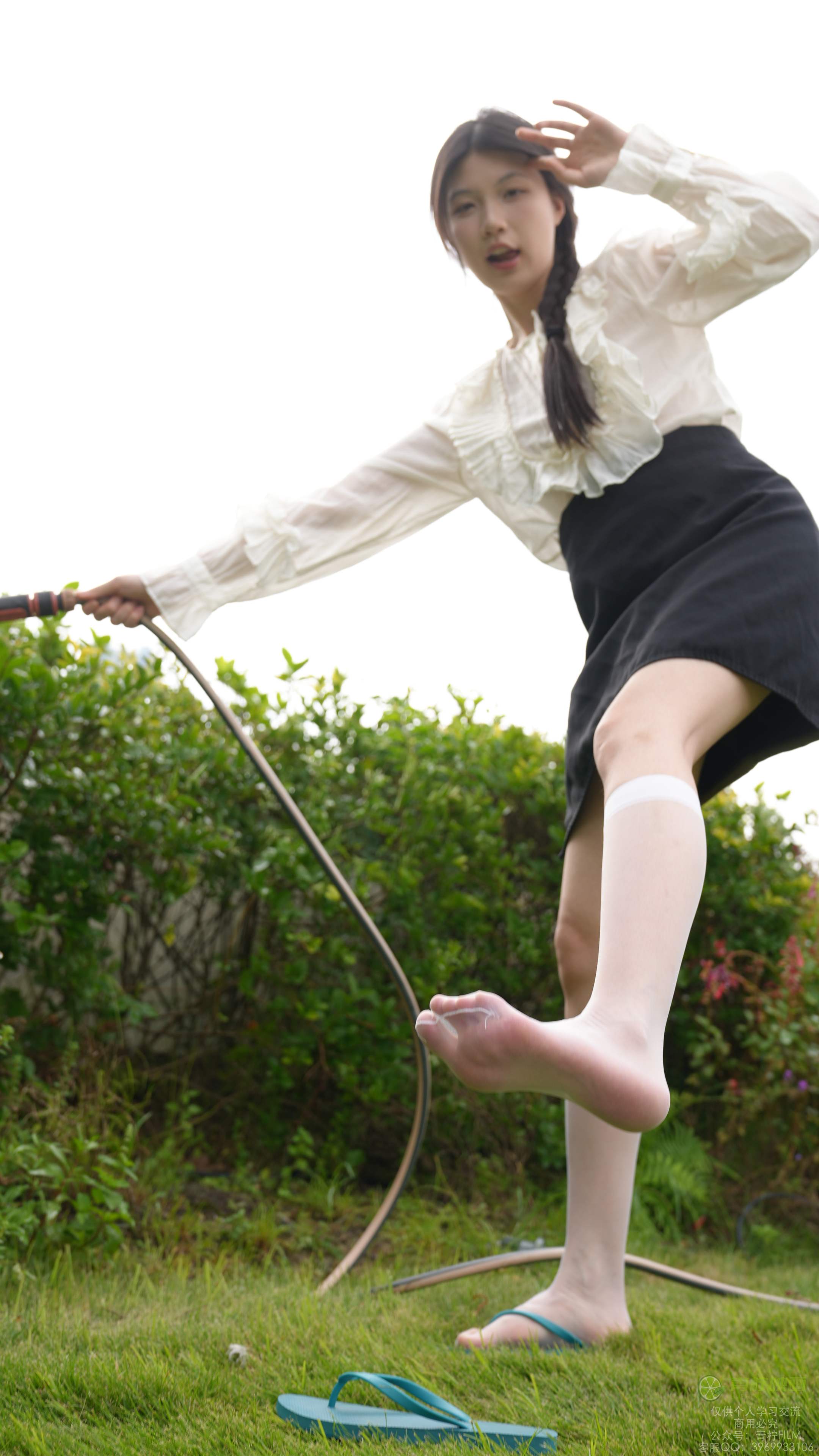 青柠映画 No.96小小 园丁白丝素材 [169P/2V/7.4G]插图3