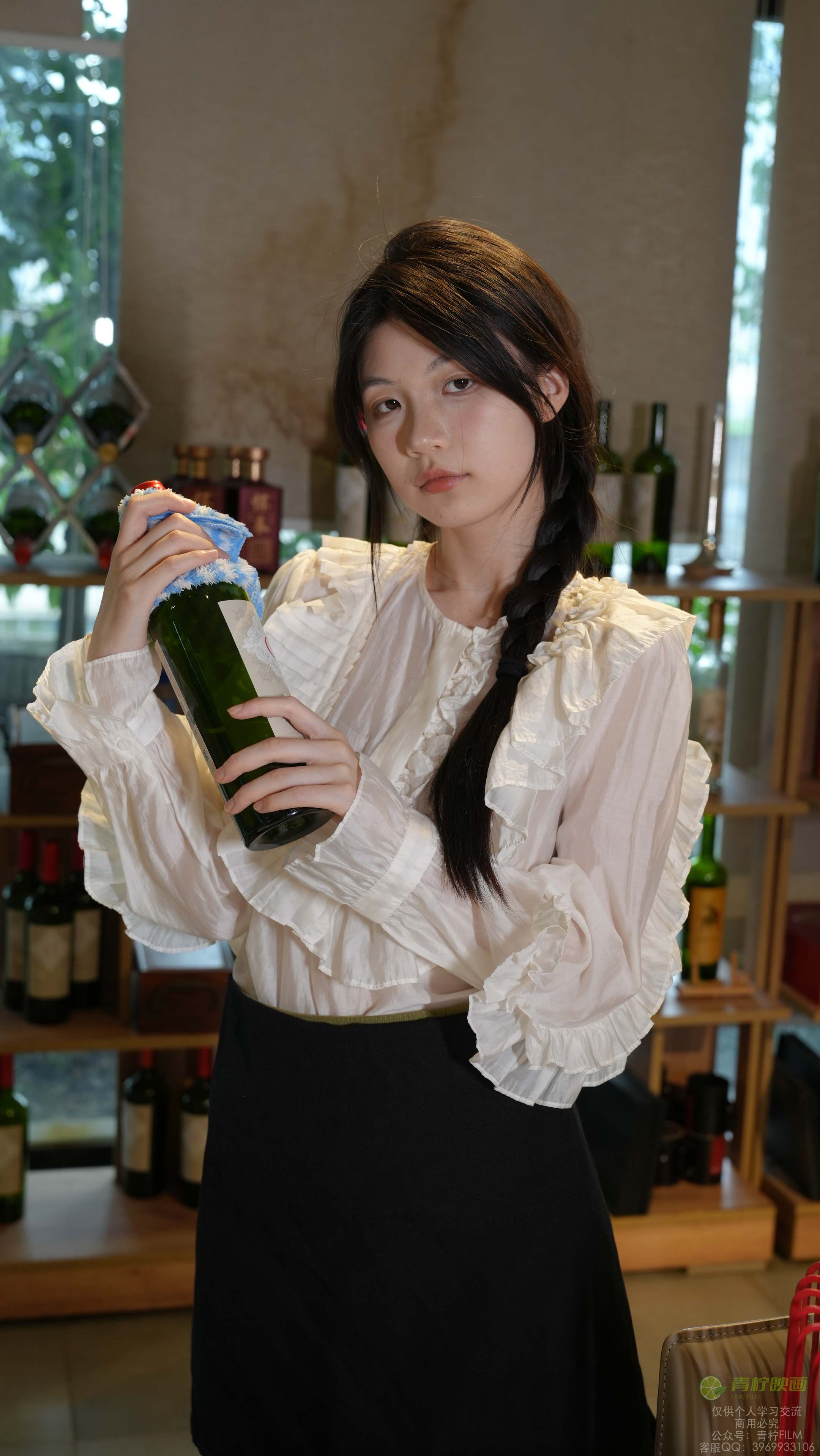 青柠映画 No.97 小小 红酒服务员素材 [171P/2V/7.6G]插图