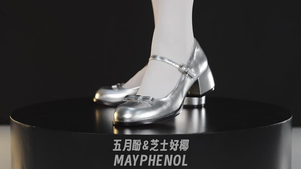 芝士好椰  – 这就是“银“光溢彩的感觉[2V/643MB]插图3