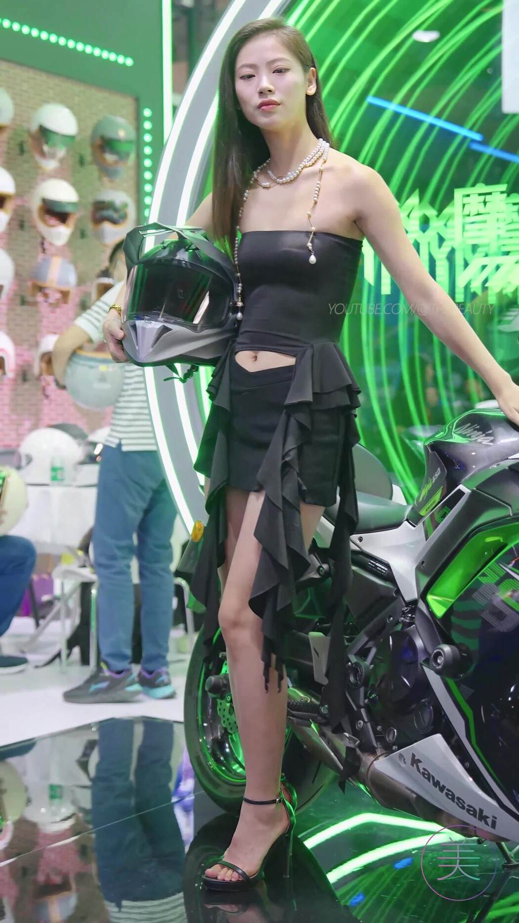 NO.1404 2024 重庆摩博会机车展 Racing Model LOOKBOOK 05[1V/192MB]插图1