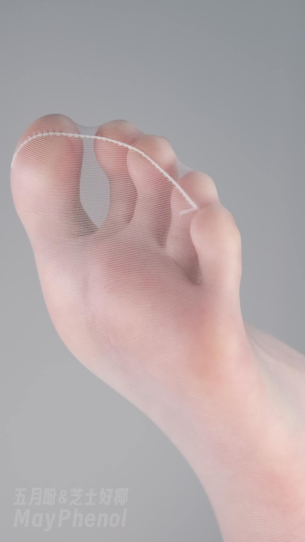 芝士好椰  – 这就是“银“光溢彩的感觉[2V/643MB]插图