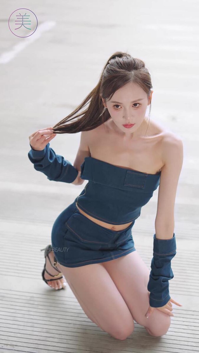 NO.1330 2024 深圳粤港澳大湾区车展 Model 车模随拍 124[1V/214MB]插图2