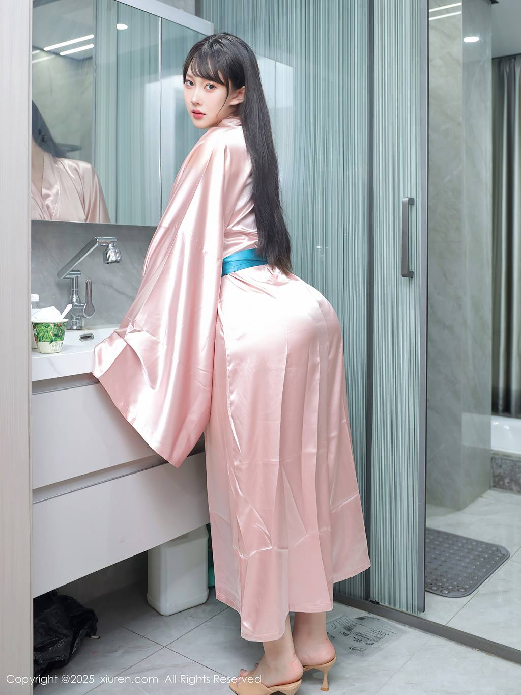 [Xiuren绣人网]2025.09.03 NO.10724 李沁恩lrene[79+1P/834MB]插图3