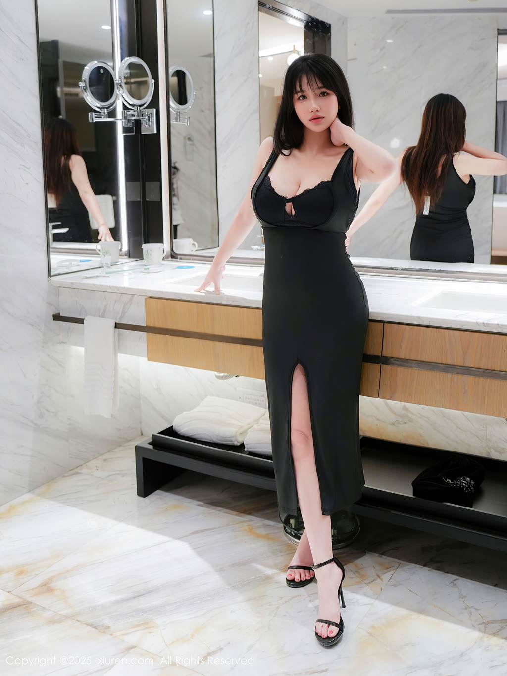 [Xiuren绣人网]2025.09.18 NO.10779 小紫藤[64+1P/618MB]插图1