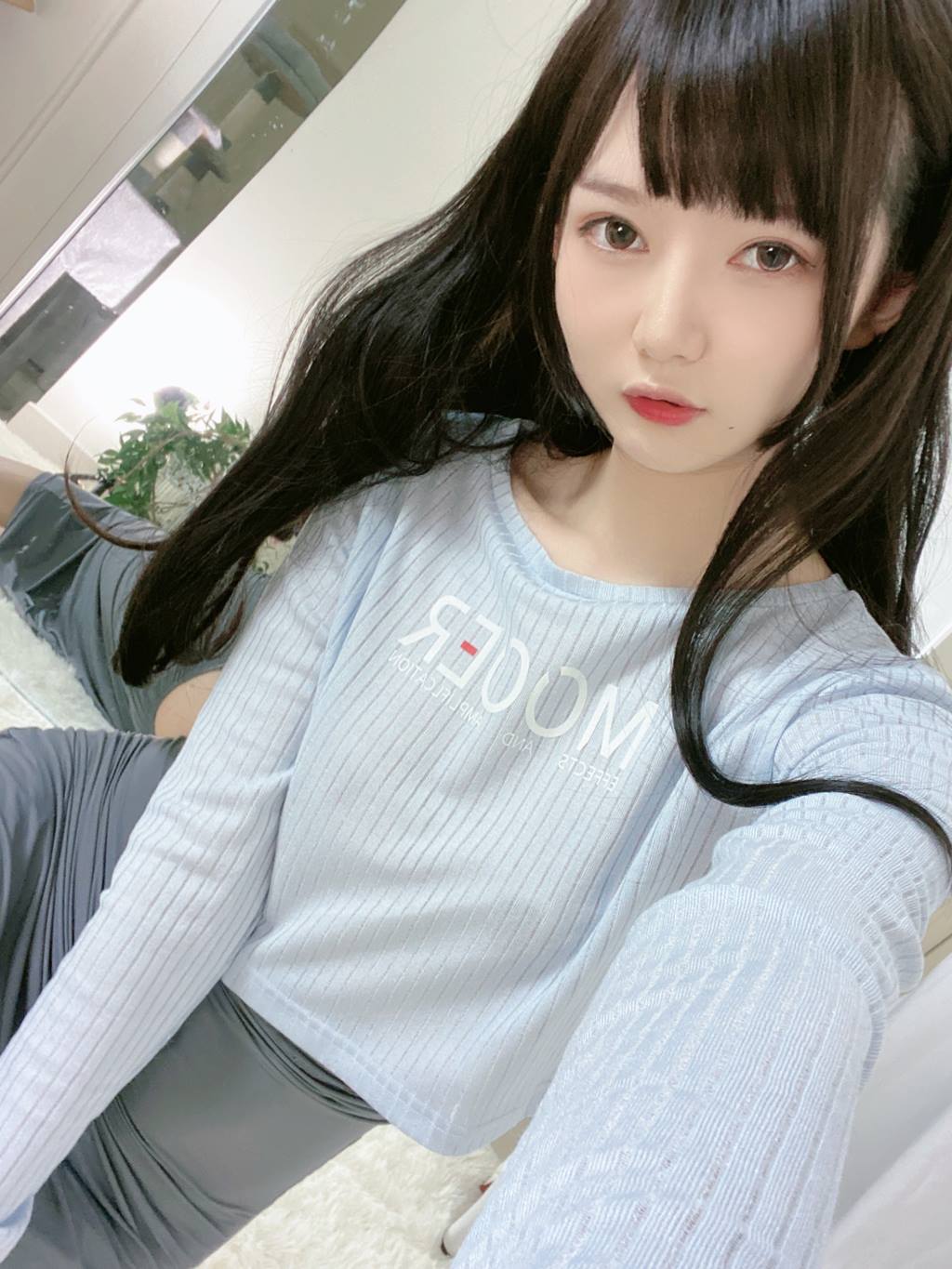 51酱 – 吉他美眉[25P/3V/134MB]插图2