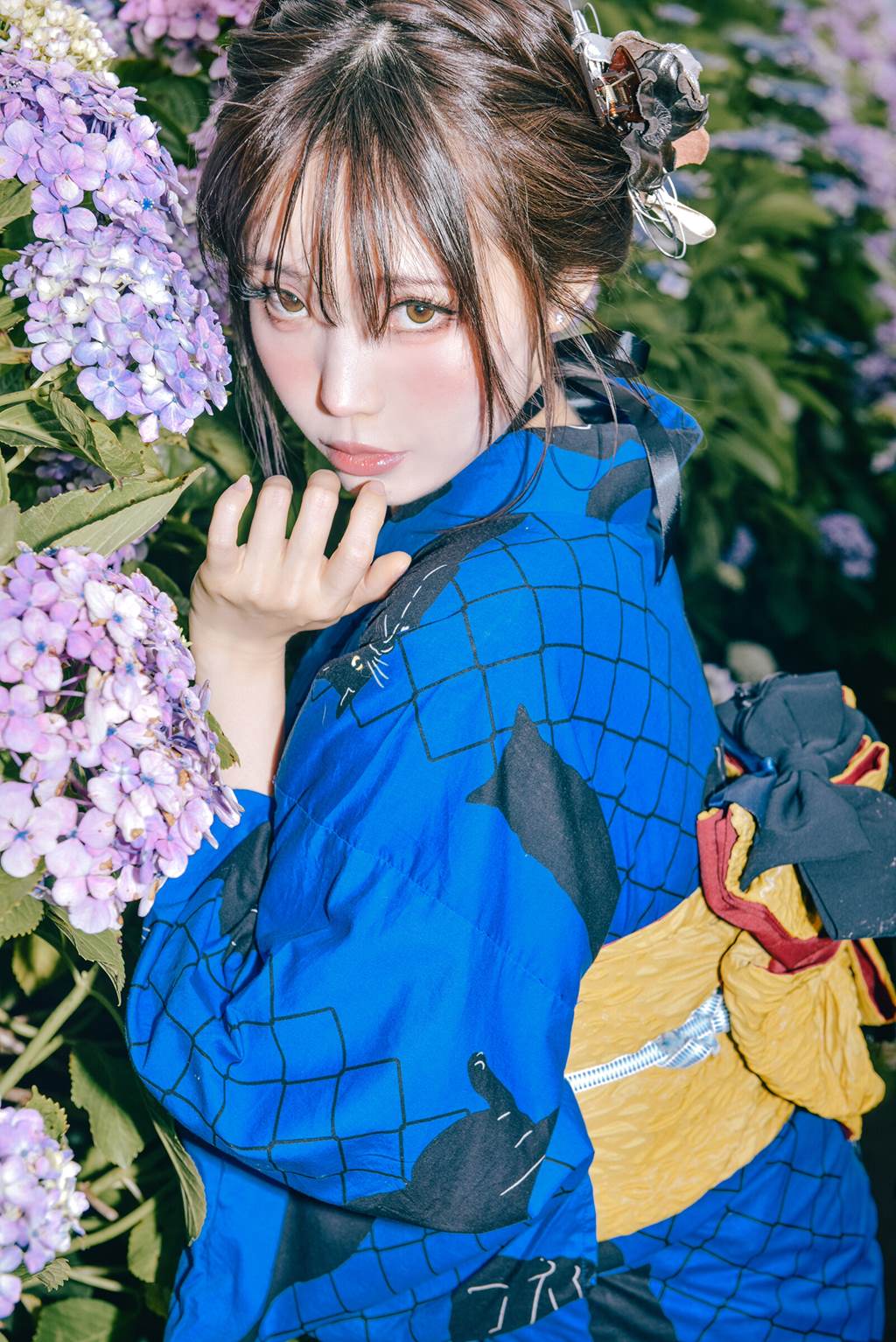 Ely_eee(ElyEE子) – Rainy Season Black Cat[38P/4V/122MB]插图3