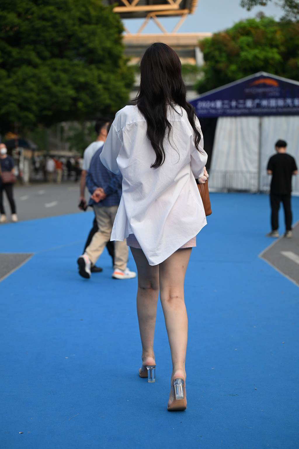 精选街拍作品 NO.6036 粉色抹胸裙[33P/80MB]插图1