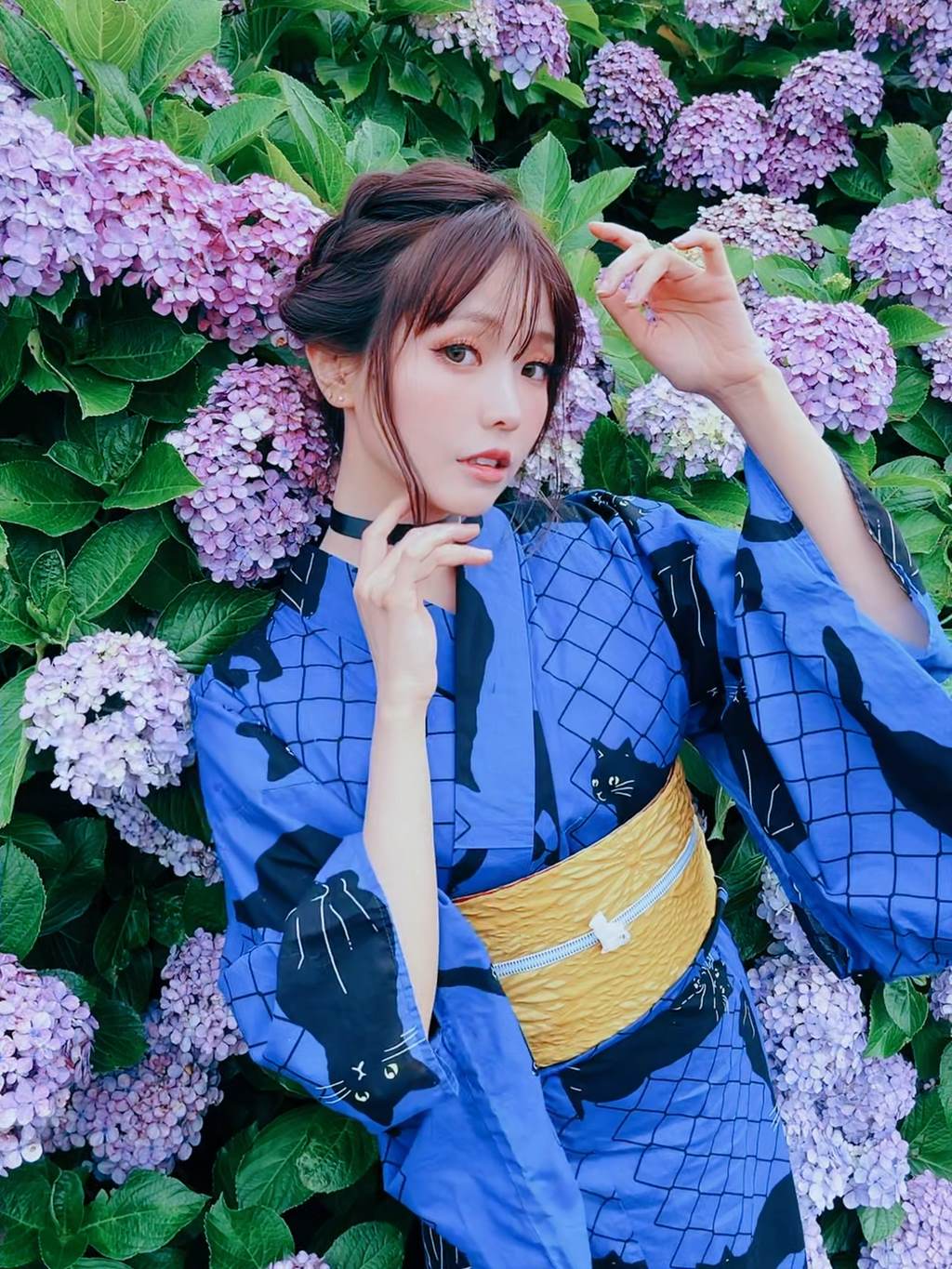 Ely_eee(ElyEE子) – Rainy Season Black Cat[38P/4V/122MB]插图