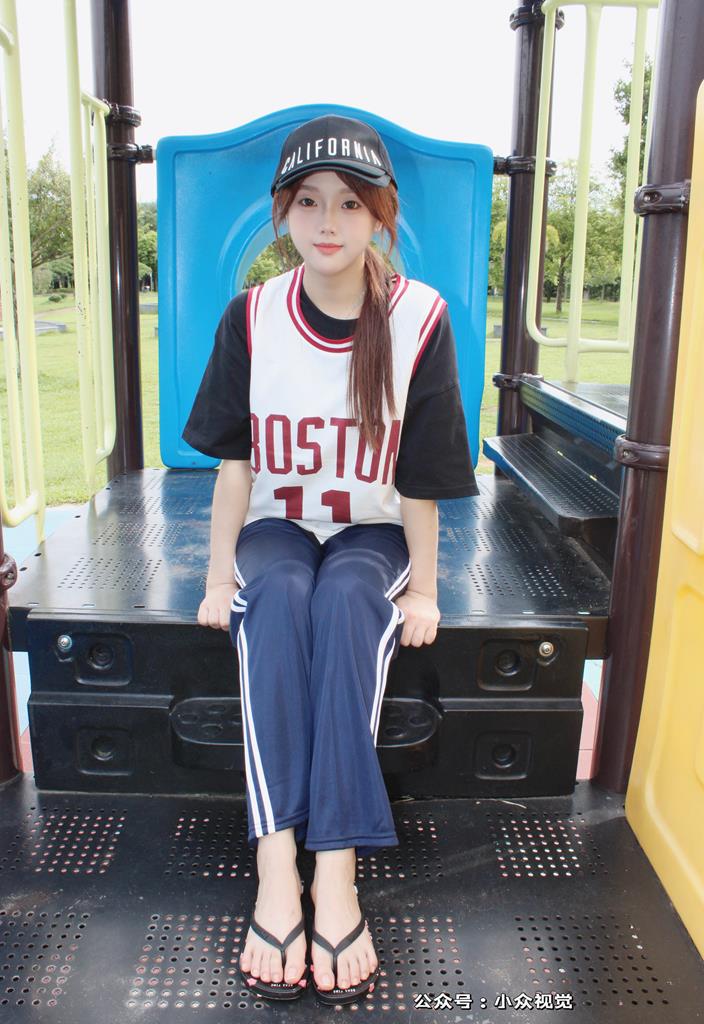 小众视觉 026-小薯条人字拖球服套装［114P/1V/5.35G］插图2