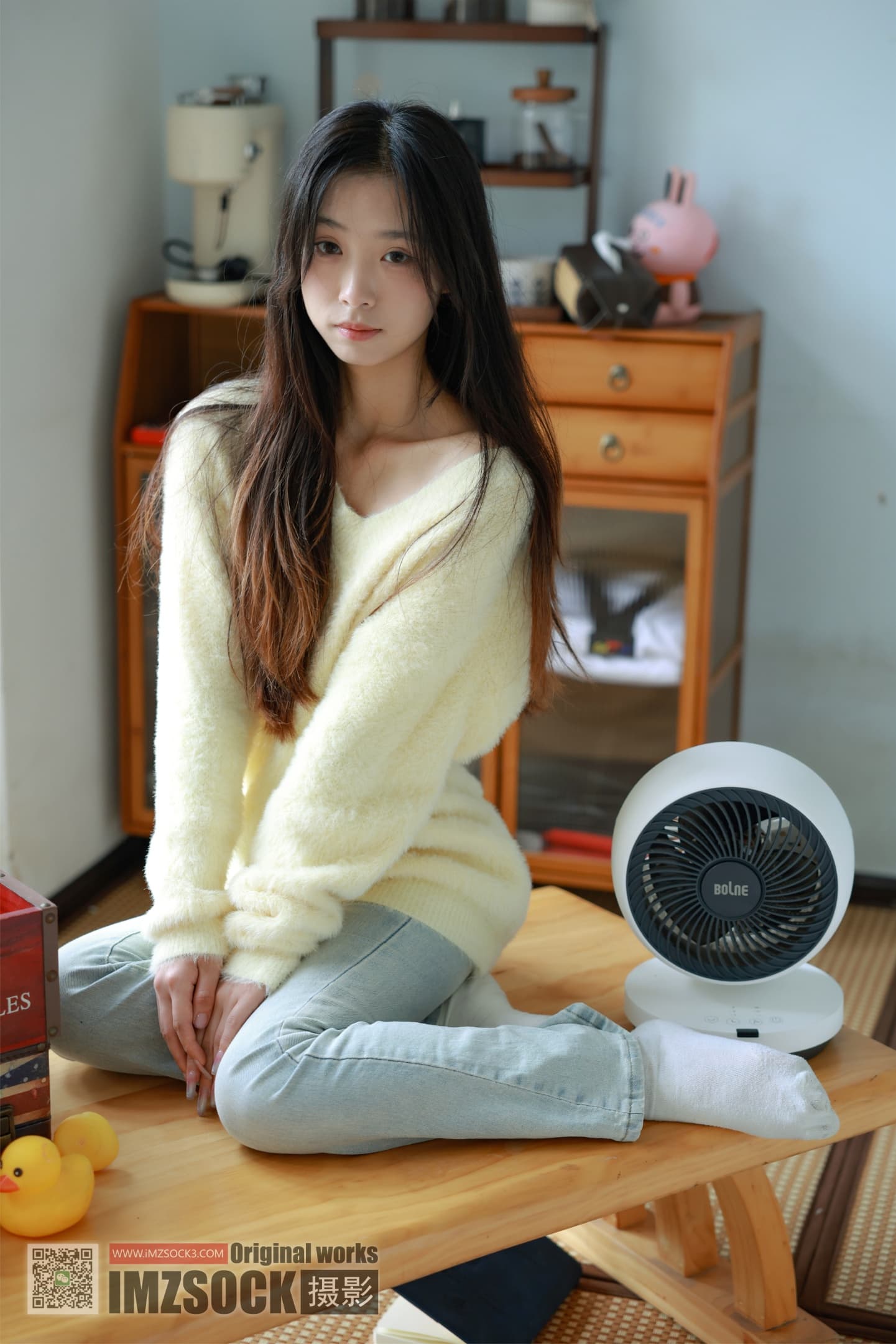 Imzsock 2025-50期 江诗月 [98P/1V/2.4G]插图