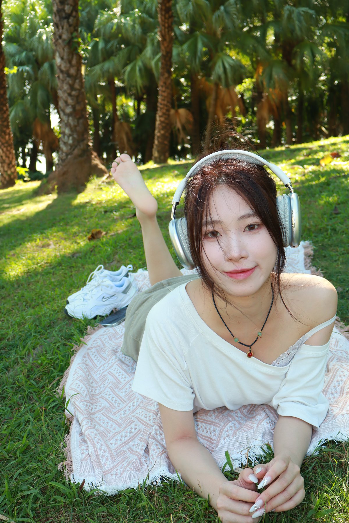 高颜值学生妹 某个人摄影师原创约拍 [313P/41V/6.8G]插图6