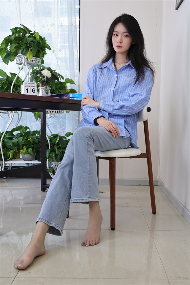 绮梦摄影 NO.408 小艺 无印珍藏版 [480P/2V/13.47G]插图3