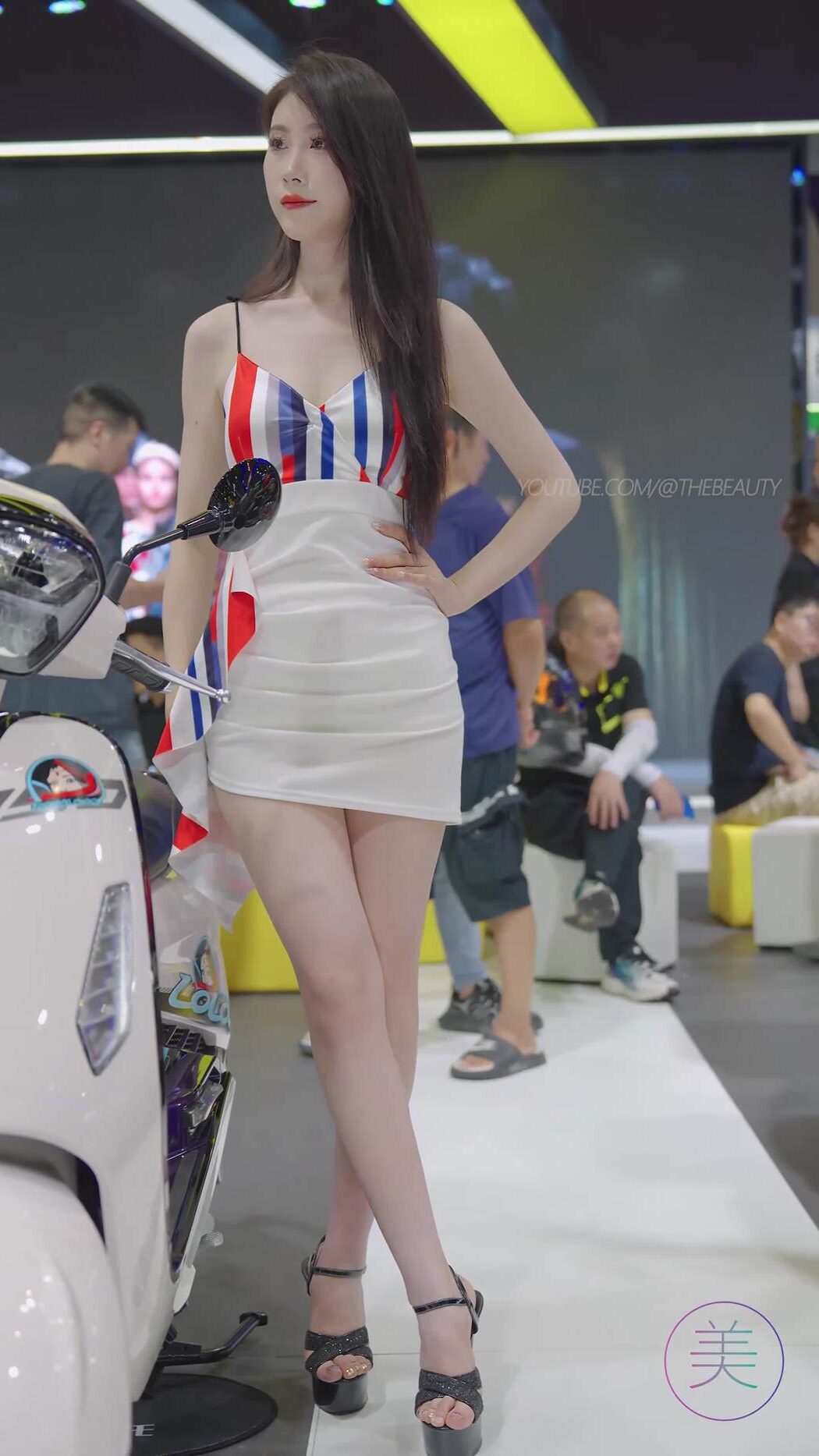 NO.1437 2024 重庆摩博会机车展 Racing Model LOOKBOOK 08[1V/338MB]插图1