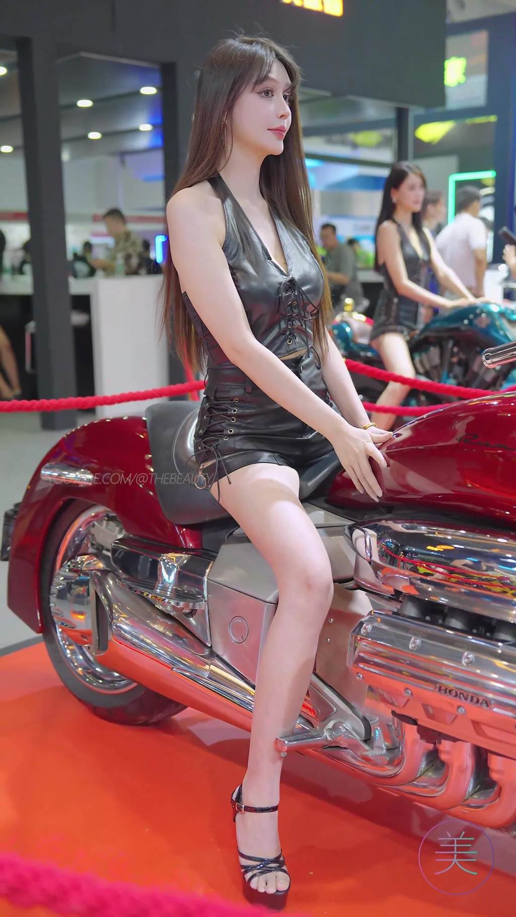 NO.1513 2024 重庆摩博会机车展 Racing Model LOOKBOOK 29[1V/211MB]插图2