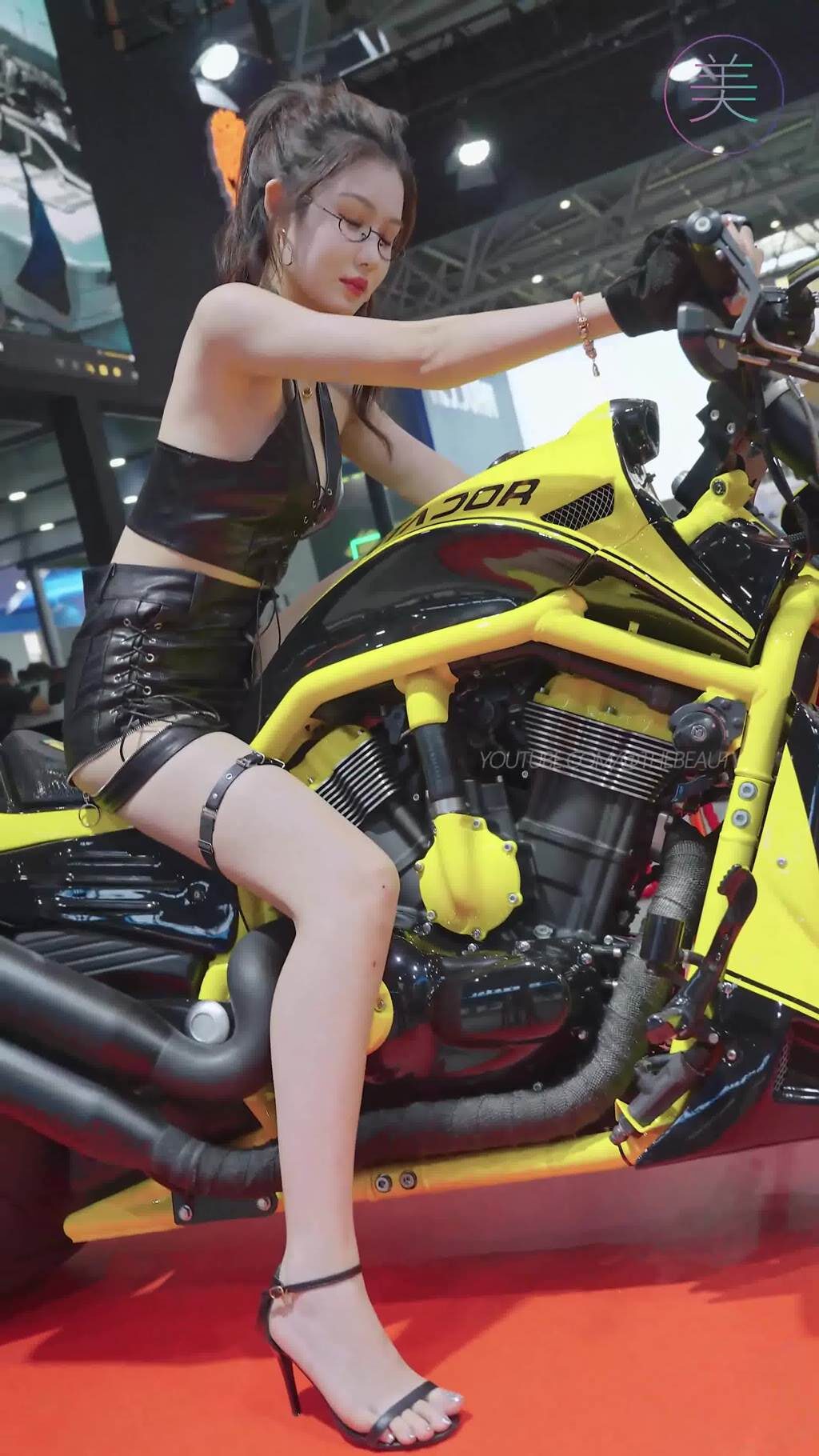 NO.1515 2024 重庆摩博会机车展 Racing Model LOOKBOOK 31[1V/263MB]插图2