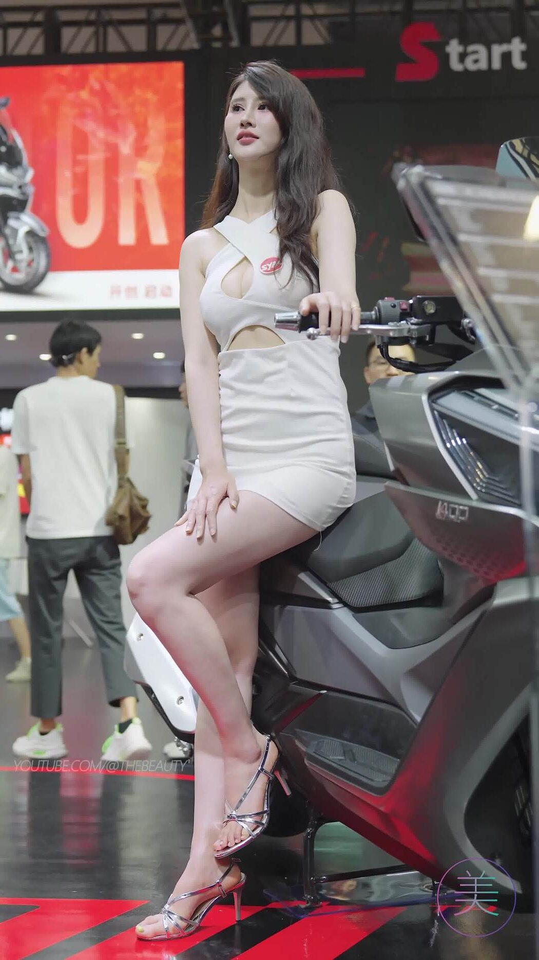 NO.1440 2024 重庆摩博会机车展 Racing Model LOOKBOOK 11[1V/388MB]插图3