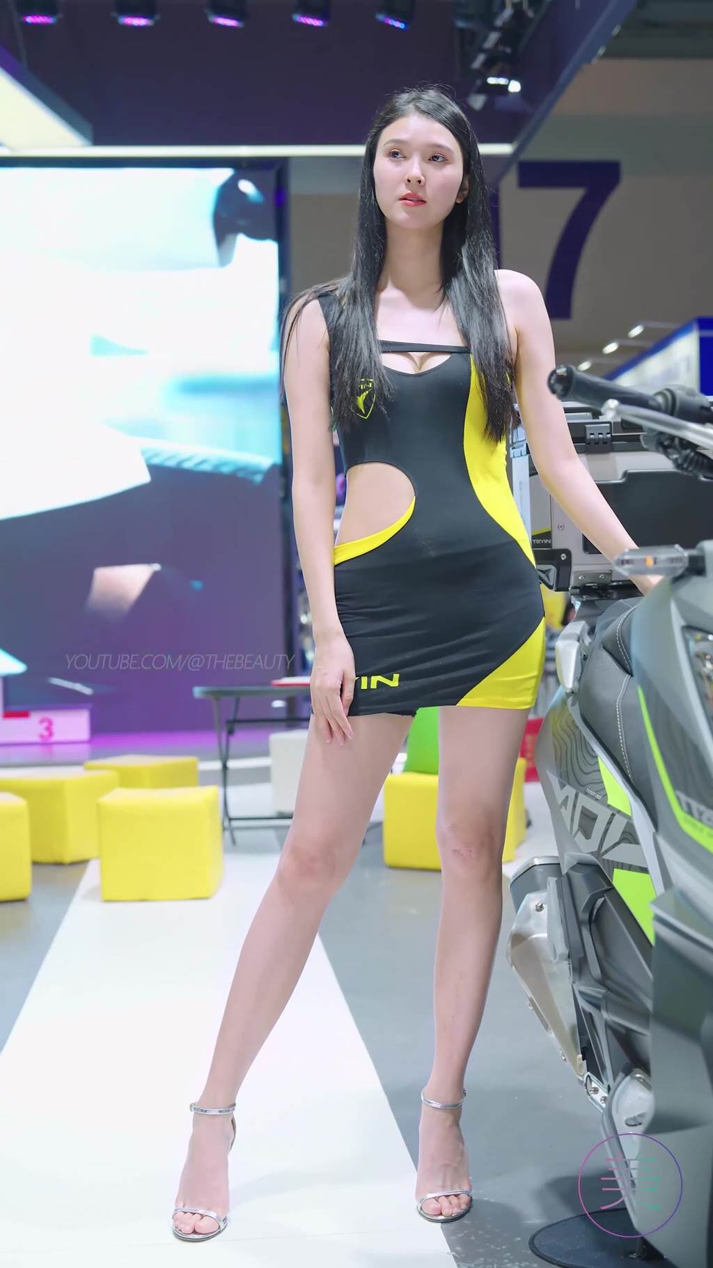 NO.1514 2024 重庆摩博会机车展 Racing Model LOOKBOOK 30[1V/232MB]插图1