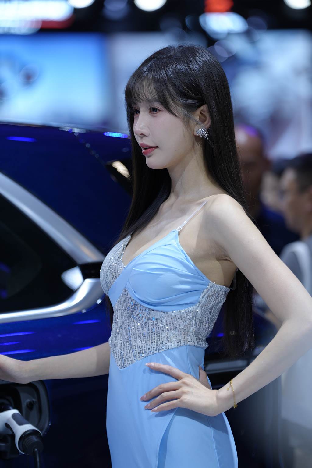 精选街拍作品 NO.6125 蓝色吊带裙[184P/285MB]插图3