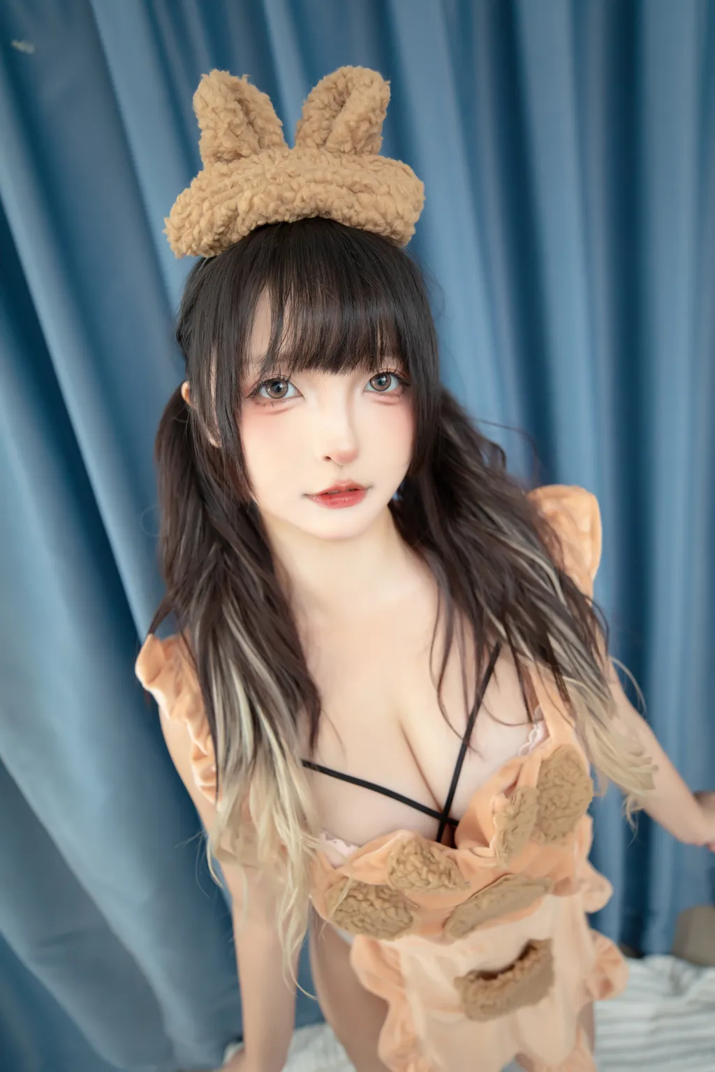 神楽板真冬 – 白丝小熊[75P/2V/346MB]插图1