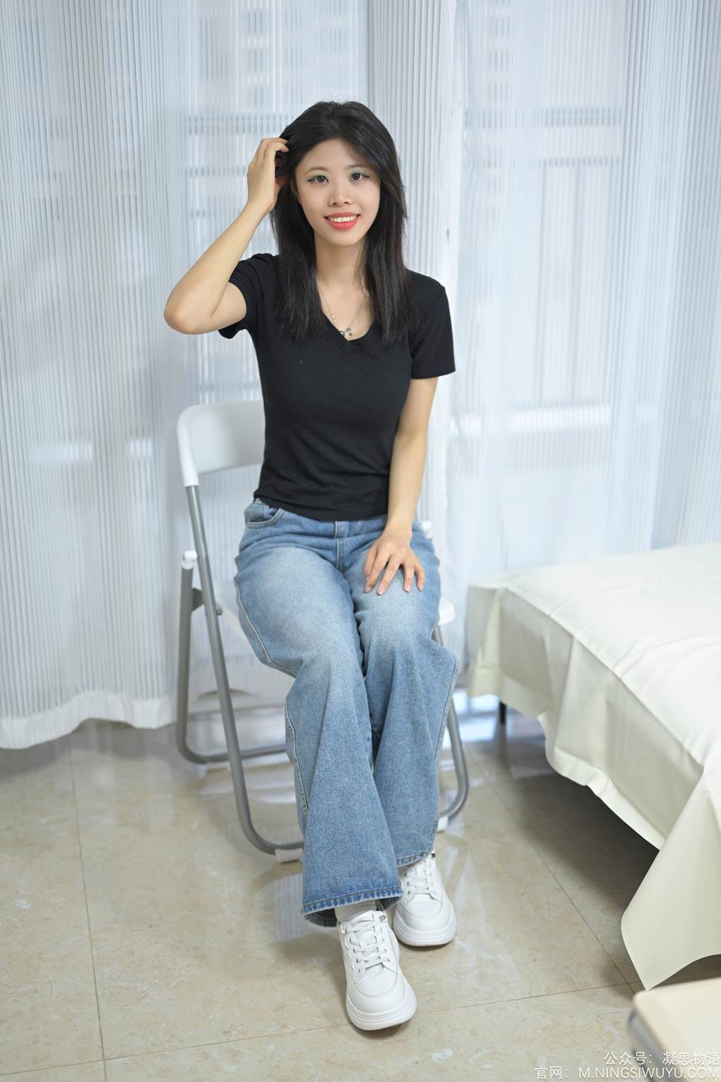 凝思摄影 NO.002 木木-T恤、短白袜、平底鞋[140P/1V/4.68GB]插图1