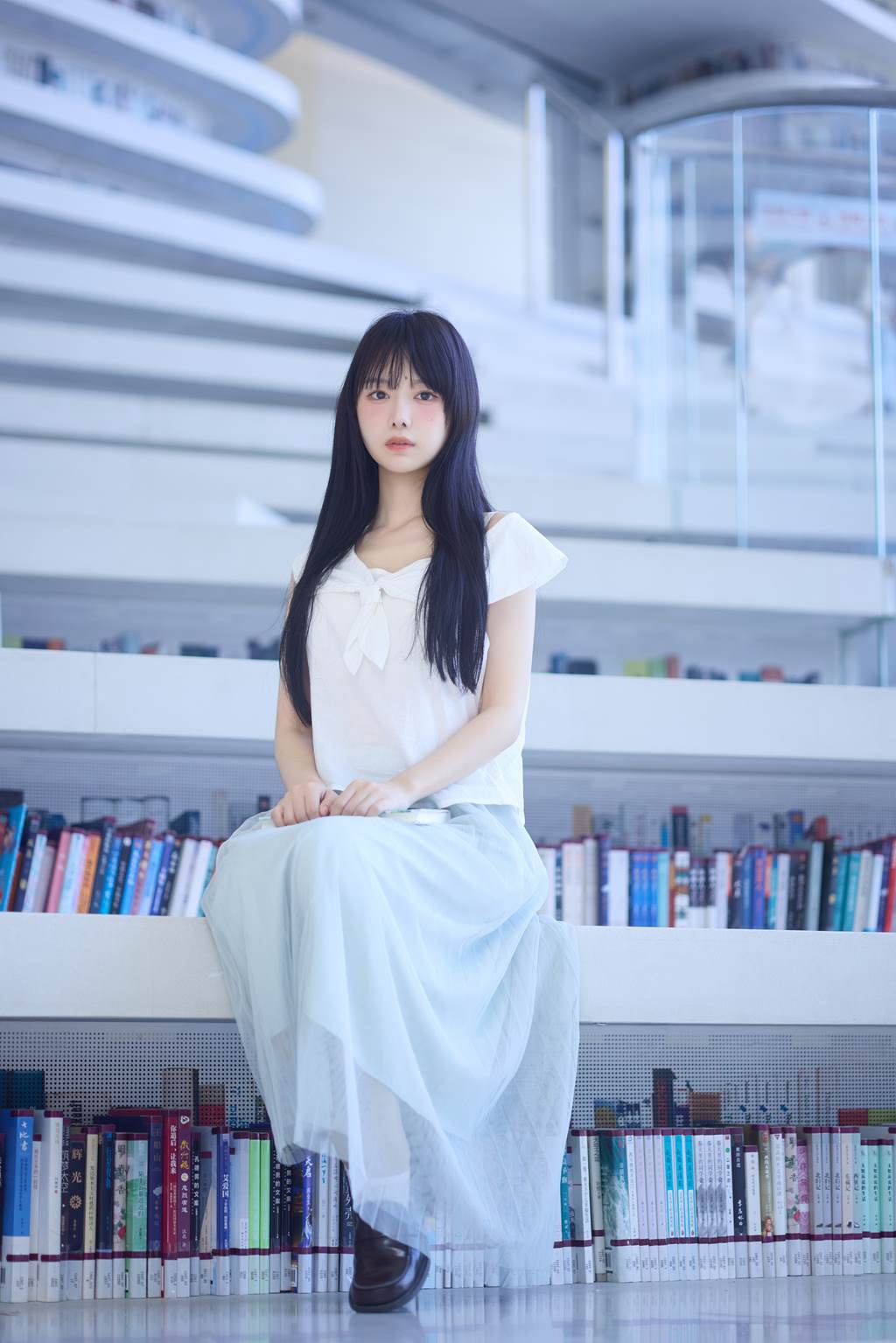 Shika小鹿鹿 – 图书馆[16P/294MB]插图1