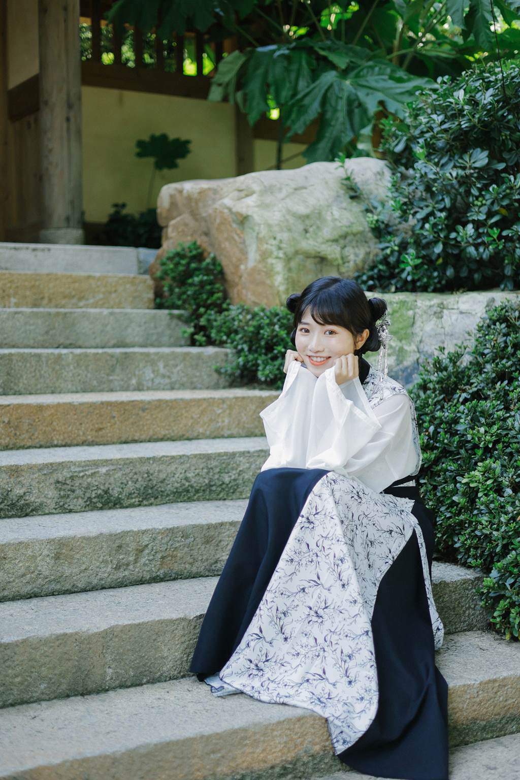 [YITUYU艺图语]2022.11.04 悠悠径山 蓝胖子-[21+1P/168MB]插图1