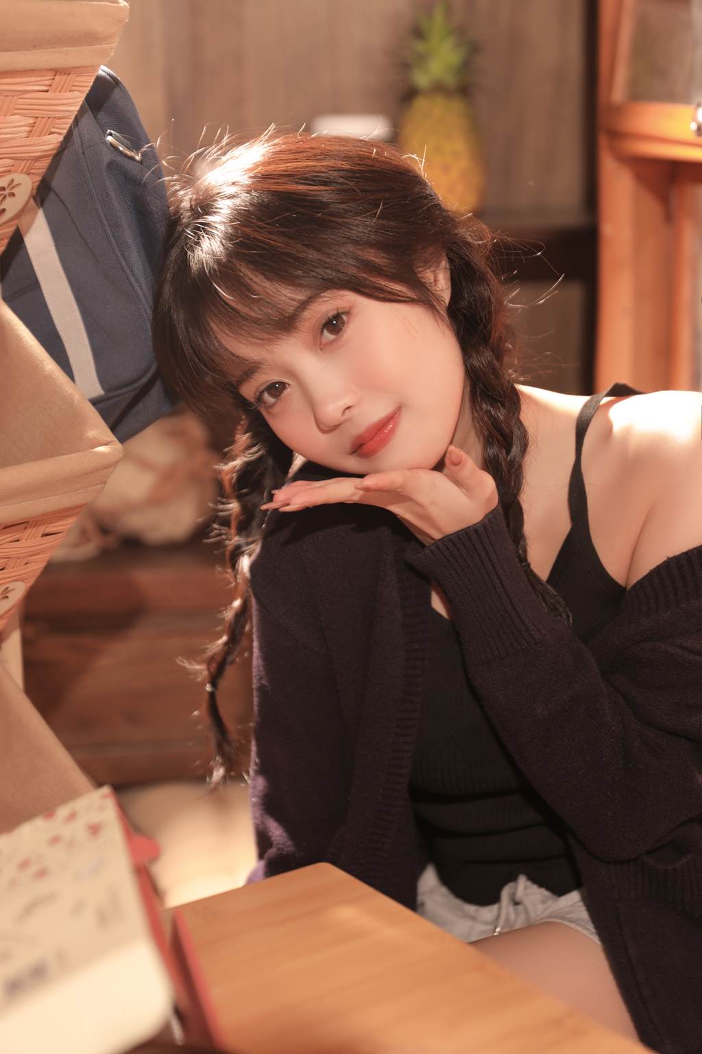 [YITUYU艺图语]2022.11.07 焦糖奶茶 小薇人儿[37+1P/406MB]插图3