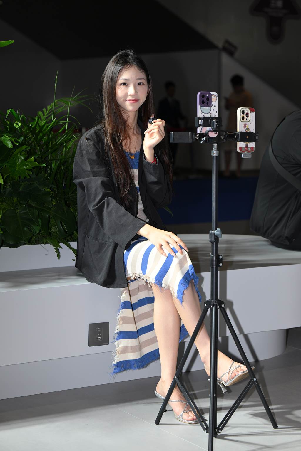 精选街拍作品 NO.6113 气质靓丽女神[51P/150MB]插图3