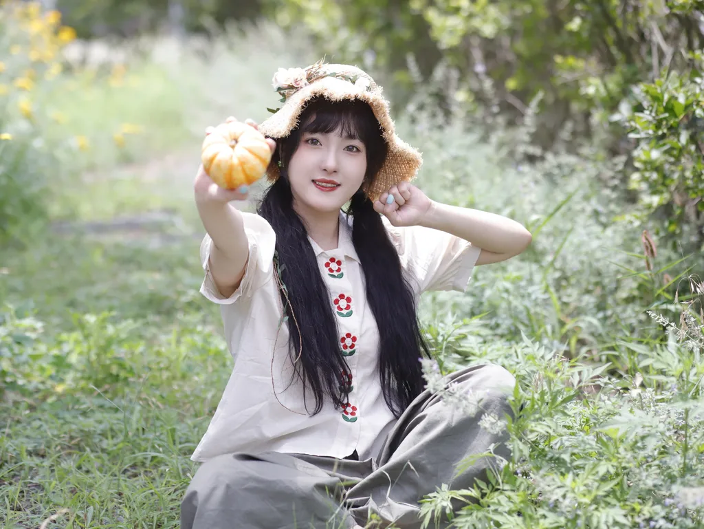 [YITUYU艺图语]2022.11.11 微风里的欢喜 -炸鸡冰可乐-[28+1P/258MB]插图