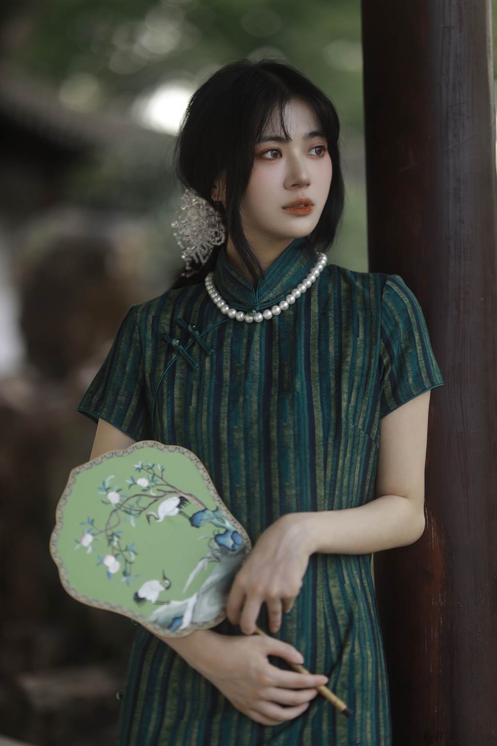 [YITUYU艺图语]2022.11.05 绿意旗袍 Elikaka[35+1P/357MB]插图1