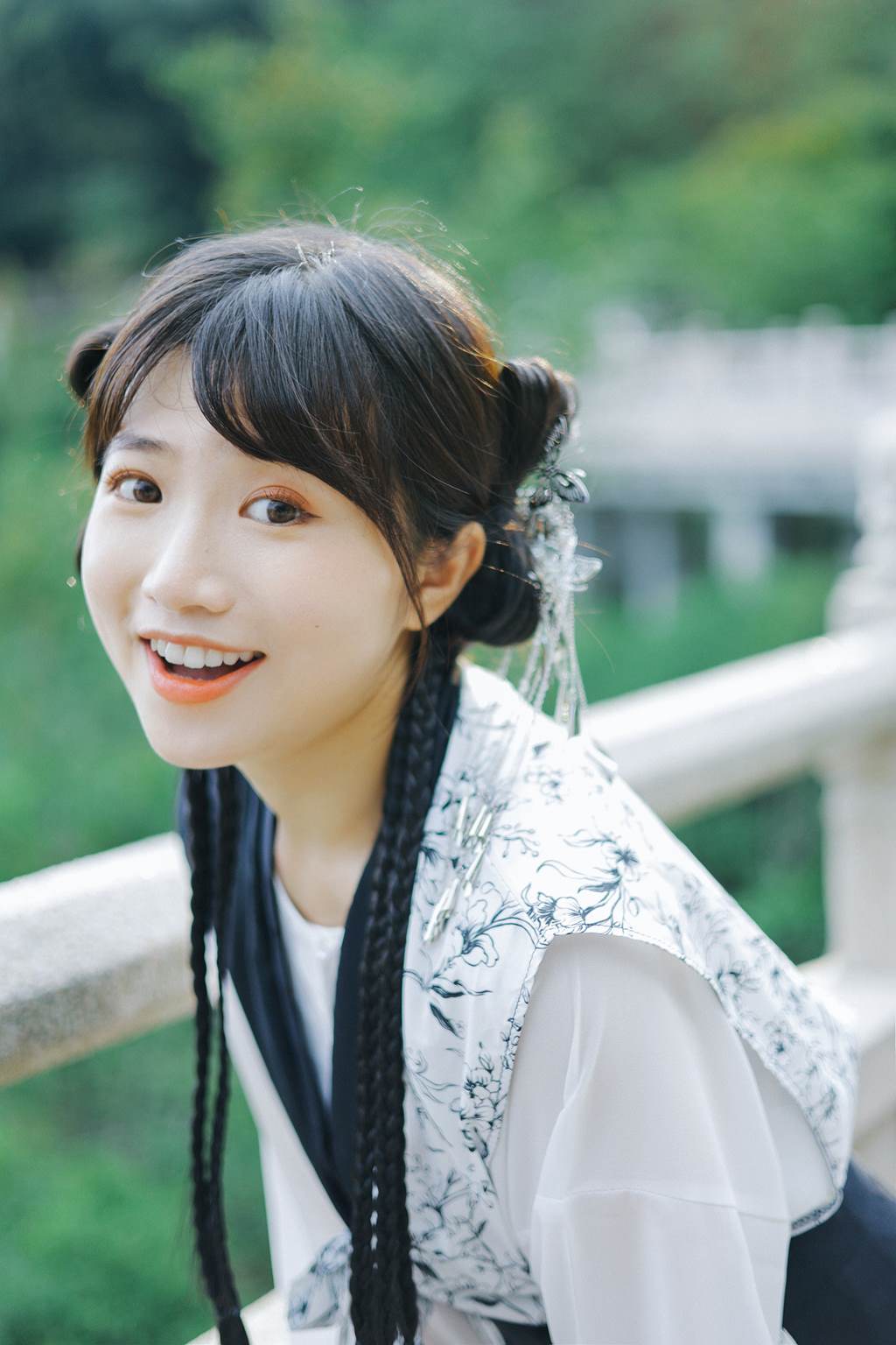 [YITUYU艺图语]2022.11.04 悠悠径山 蓝胖子-[21+1P/168MB]插图2