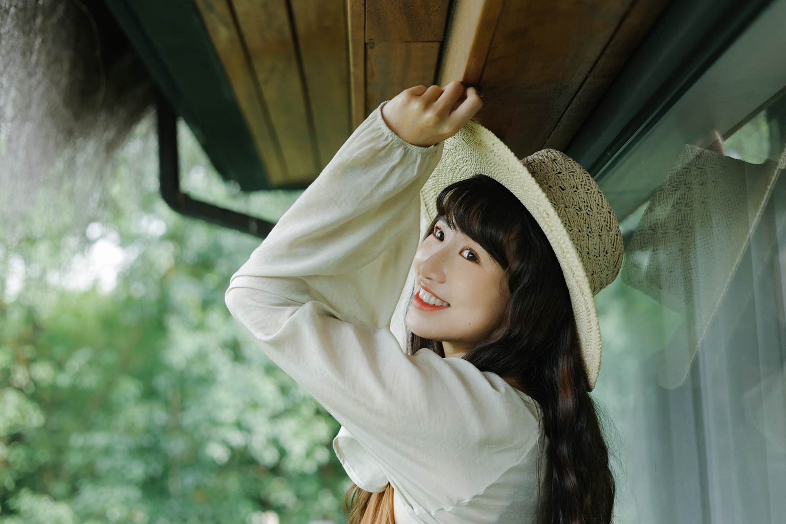 [YITUYU艺图语]2022.11.07 山间竹林 蓝胖子-[21+1P/173MB]插图