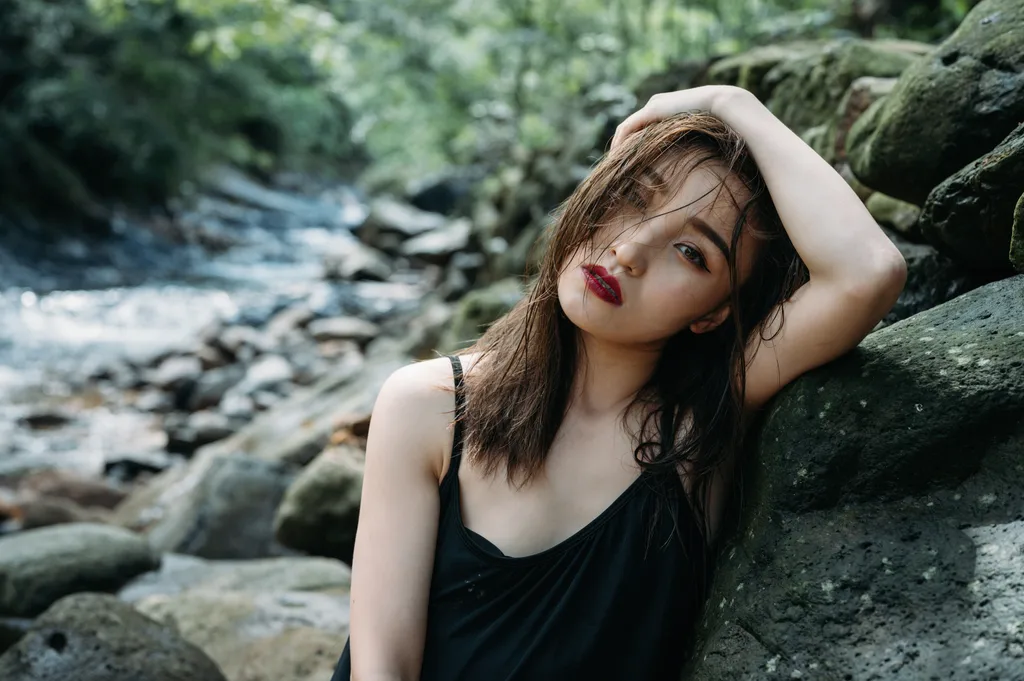 [YITUYU艺图语]2022.11.12 夏末 梦珂[21+1P/249MB]插图2