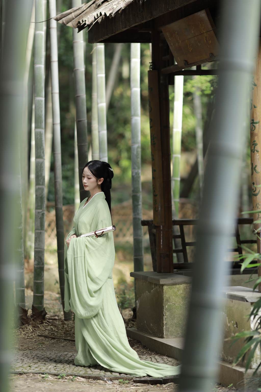 [YITUYU艺图语]2022.11.07 虎丘 言小七[21+1P/243MB]插图1